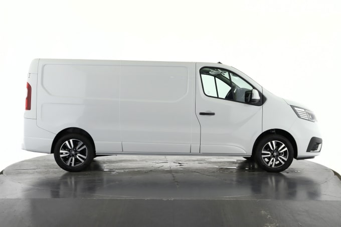2025 Renault Trafic