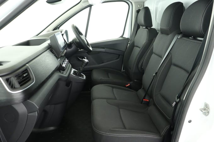 2025 Renault Trafic
