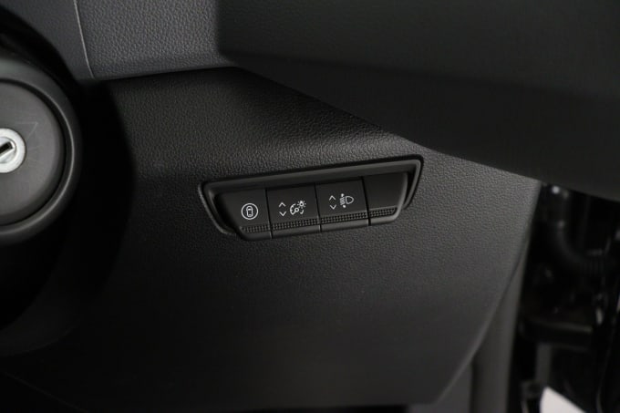 2025 Renault Master