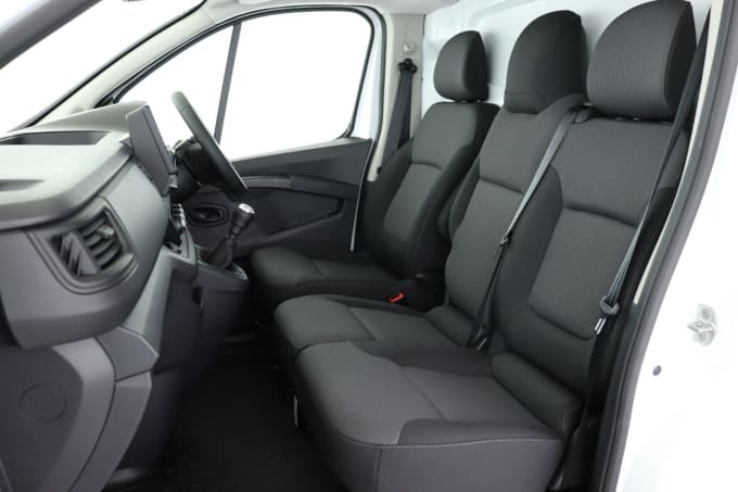 2025 Renault Trafic