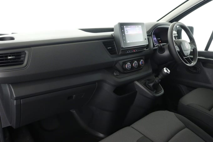 2025 Renault Trafic