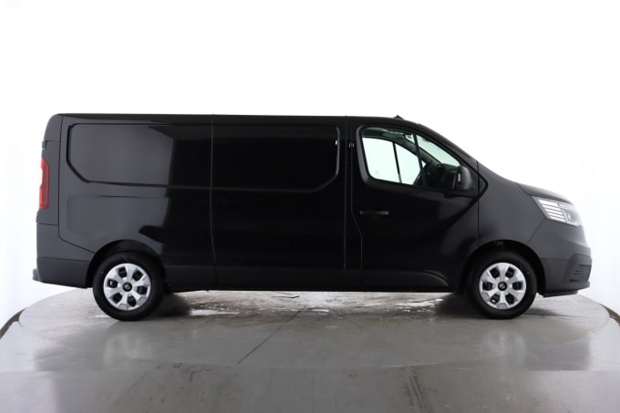 2025 Renault Trafic