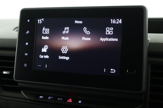 2025 Renault Trafic