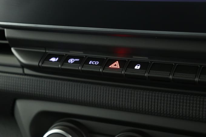 2025 Renault Trafic
