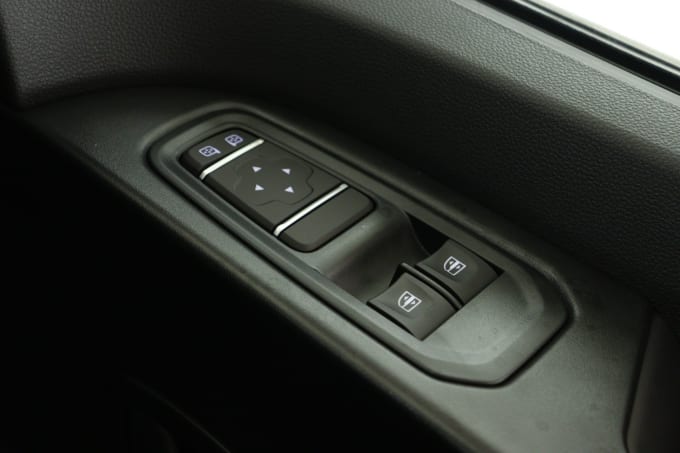 2025 Renault Trafic