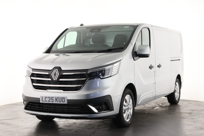 2025 Renault Trafic