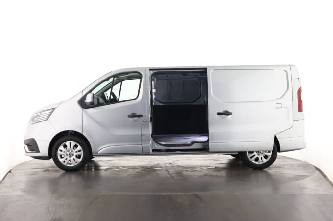 2025 Renault Trafic
