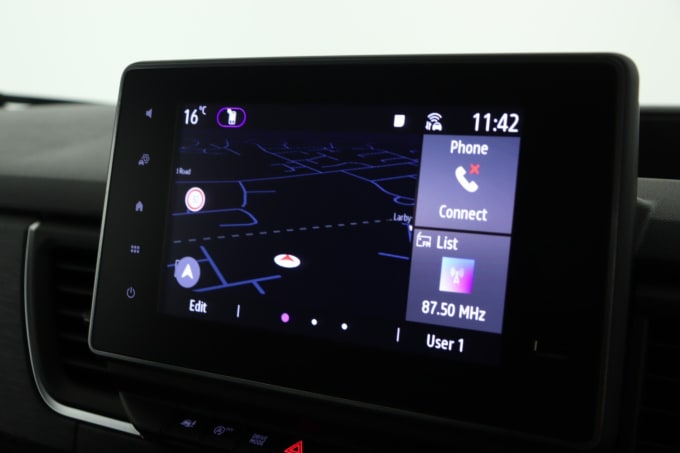 2025 Renault Trafic