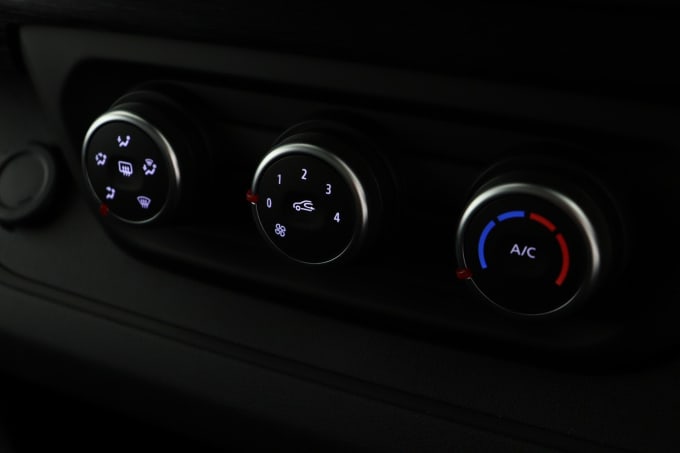 2025 Renault Trafic