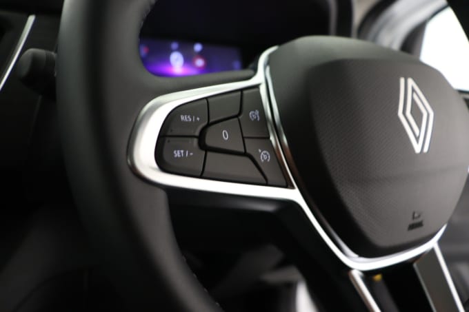 2025 Renault Trafic