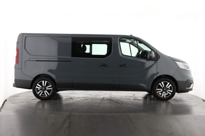 2025 Renault Trafic