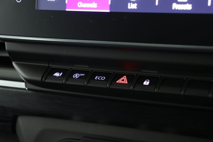 2025 Renault Trafic