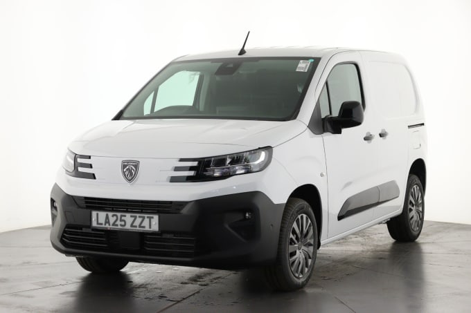 2025 Peugeot Partner