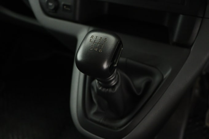 2019 Vauxhall Vivaro