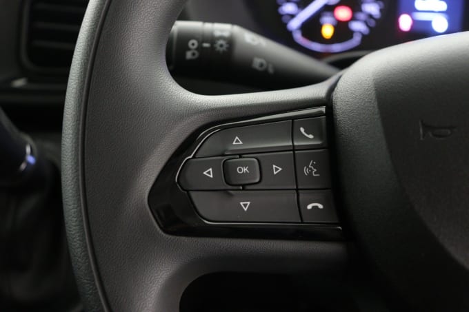 2025 Peugeot Boxer