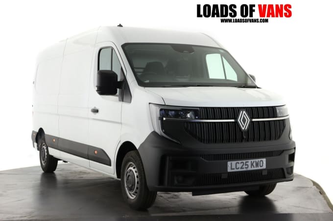 2025 Renault Master