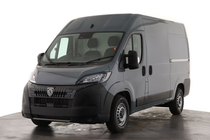 2025 Peugeot Boxer