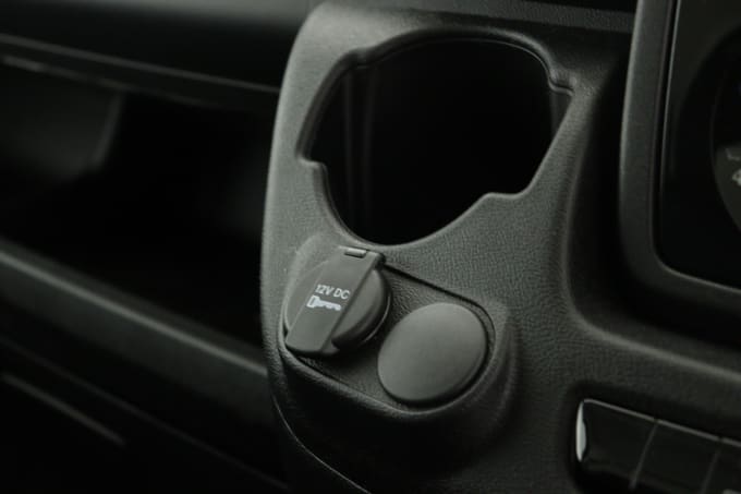 2025 Peugeot Boxer