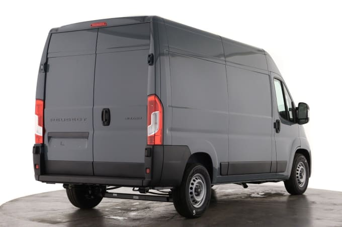 2025 Peugeot Boxer