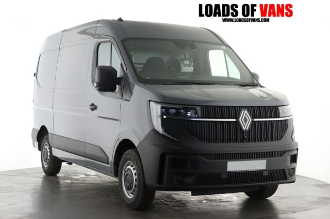 2025 Renault Master