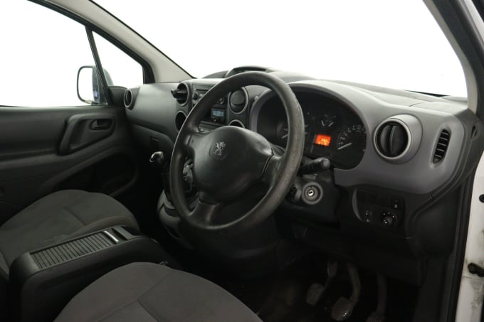2014 Peugeot Partner
