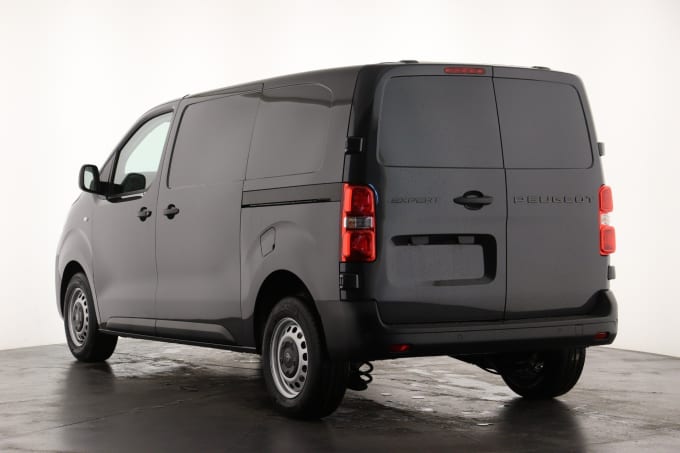2025 Peugeot Expert