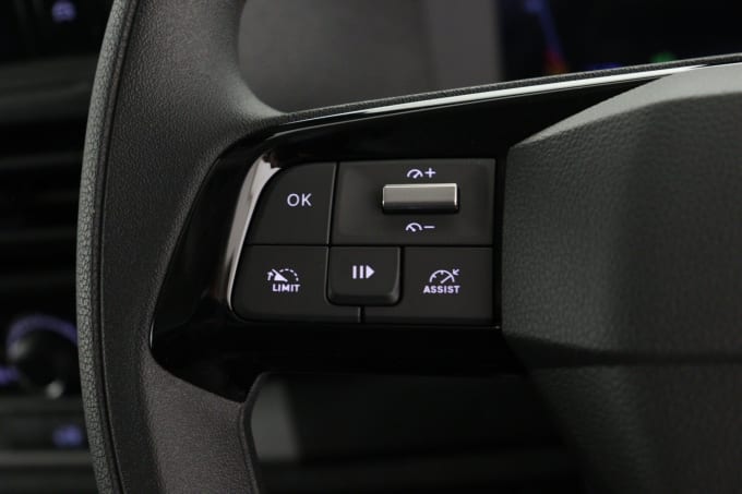 2025 Peugeot Expert