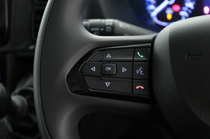 2025 Peugeot Boxer