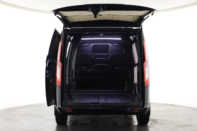 2023 Ford Transit Custom