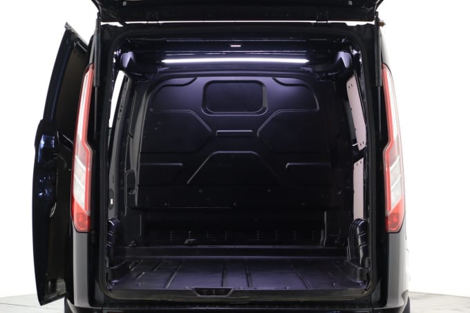 2023 Ford Transit Custom