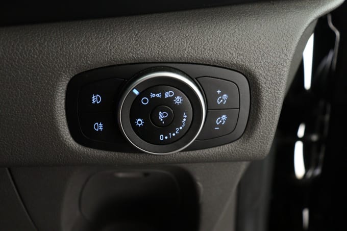 2023 Ford Transit Custom