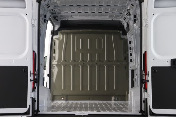 2025 Peugeot Boxer