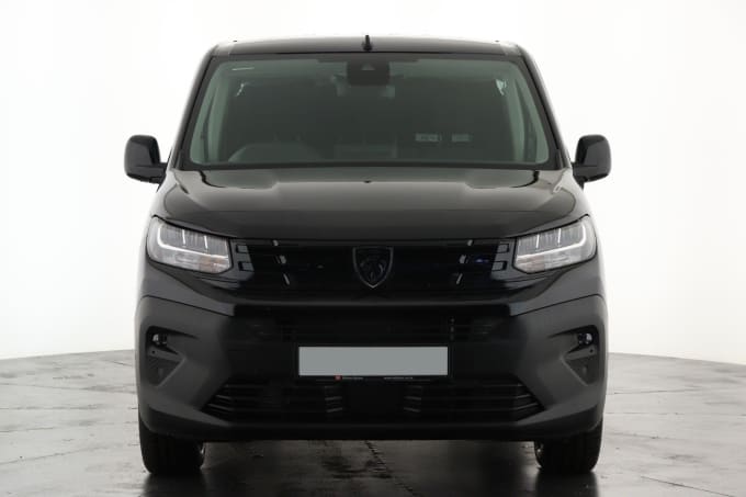 2025 Peugeot Partner
