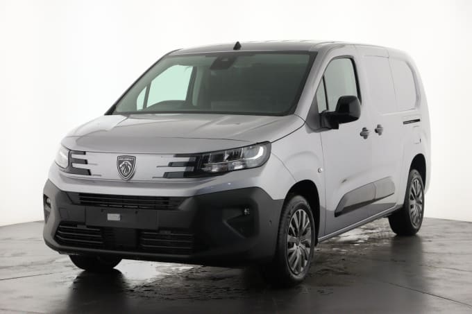 2025 Peugeot Partner
