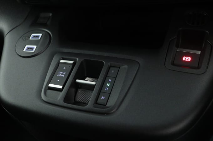 2025 Peugeot Partner