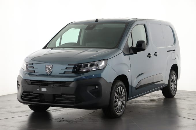 2025 Peugeot Partner
