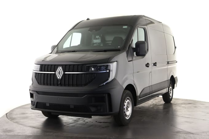 2025 Renault Master