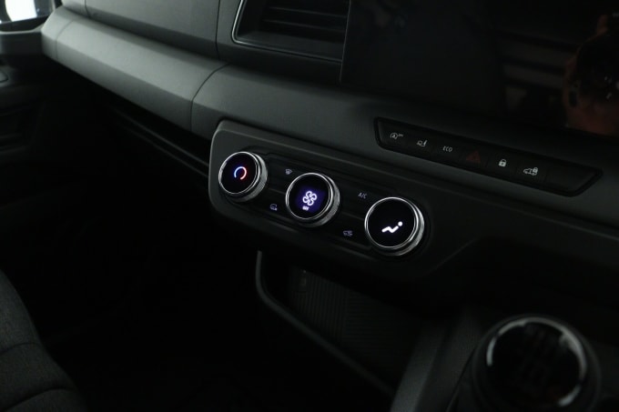 2025 Renault Master