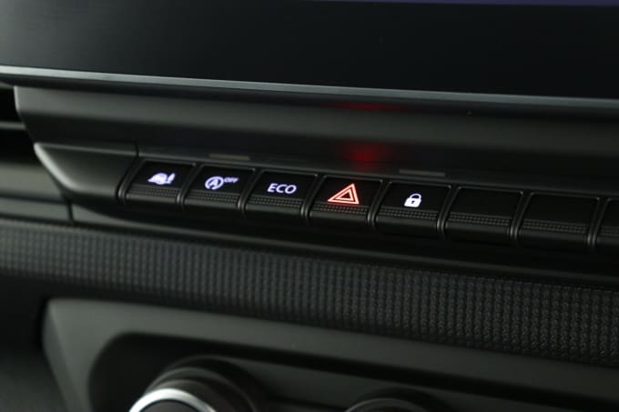 2025 Renault Trafic