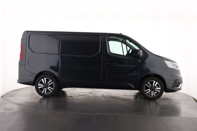 2025 Renault Trafic