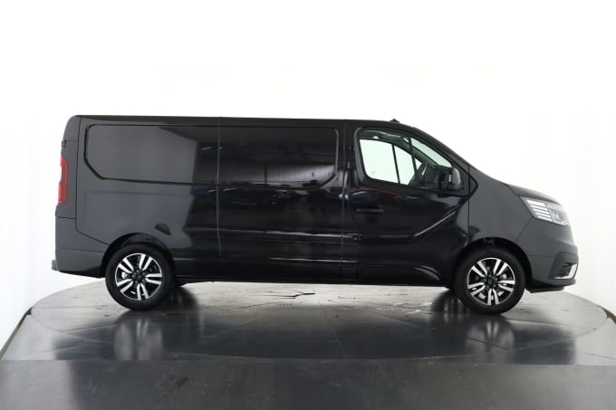 2025 Renault Trafic