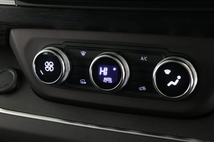 2025 Renault Trafic