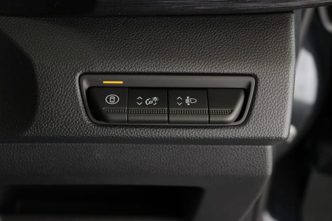2025 Renault Trafic