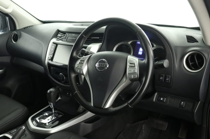 2021 Nissan Navara