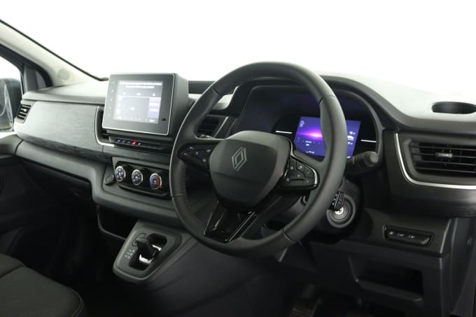 2025 Renault Trafic