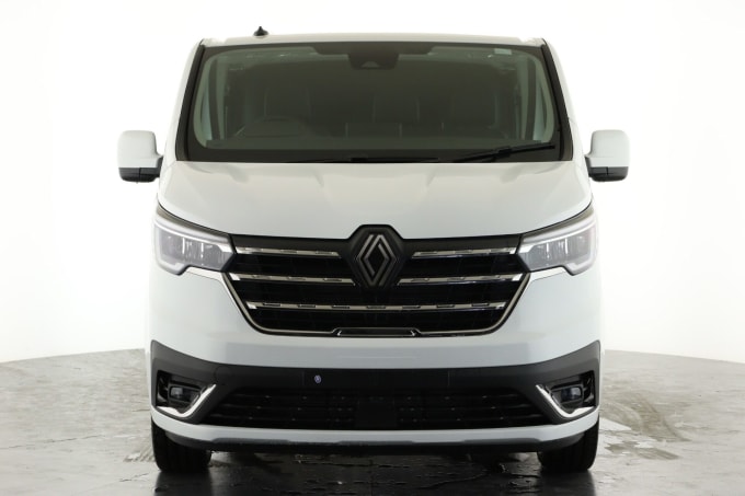 2025 Renault Trafic