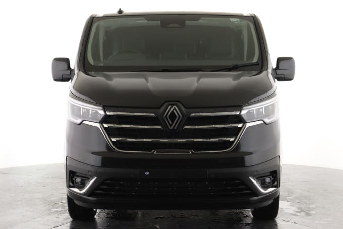 2025 Renault Trafic