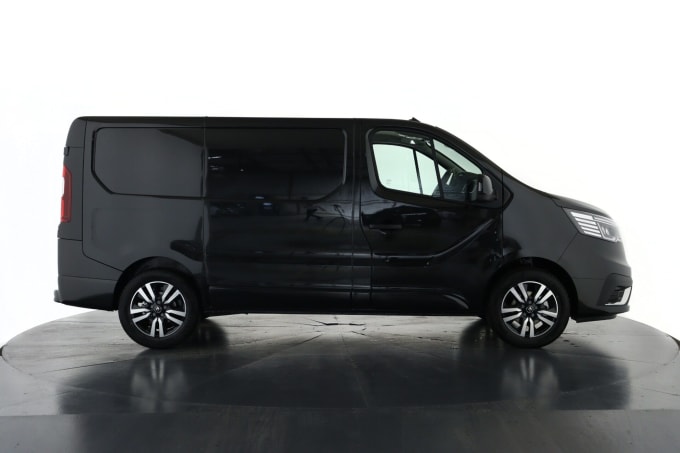 2025 Renault Trafic
