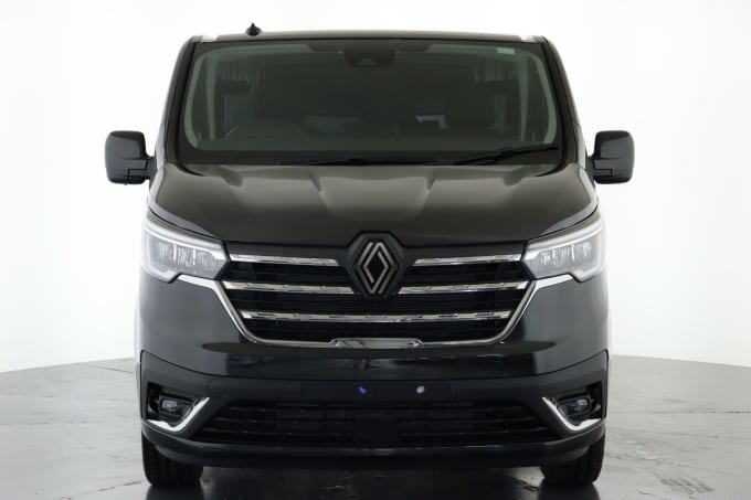 2025 Renault Trafic
