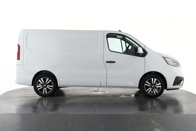 2025 Renault Trafic
